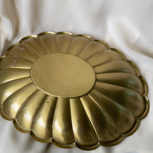 Vintage Gold Oval Serving Dish w/ Scallop Shell Design