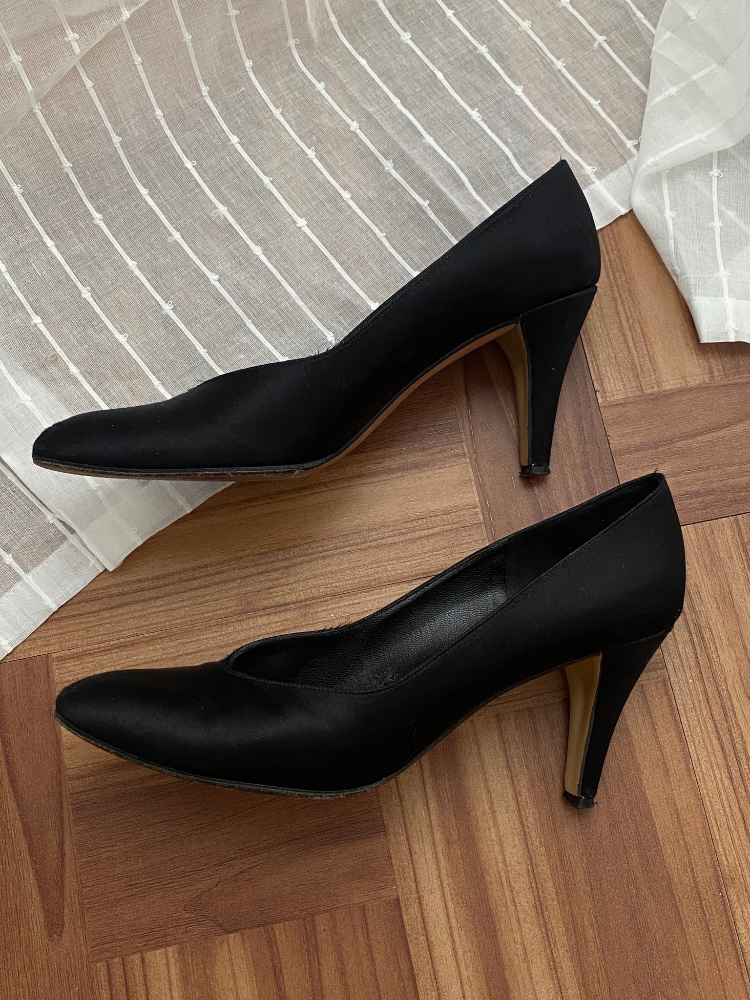 Vintage Yves Saint Laurent Paris Heels