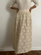 Load image into Gallery viewer, Antique ivory Lace Maxi Skirt
