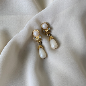 Vintage Renaissance Pearl Dangle Earrings