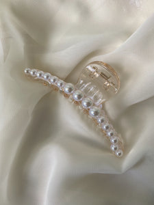 Mini Pearl Elegant Hair Claw Clip