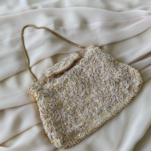 Load image into Gallery viewer, Vintage 1950s Beaded Purse With Gold Chain

