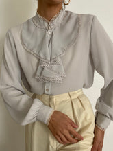 Load image into Gallery viewer, Antique Peter Pan Collar Blouse
