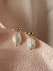 Emmeline Drop Pearl Earrings