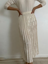 Load image into Gallery viewer, Antique Embossed Ivory Pleated Skirt
