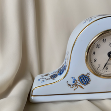 Load image into Gallery viewer, Vintage Elgin Blue &amp; White Floral Mantle Clock
